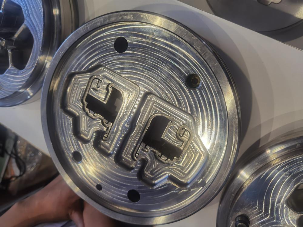 Proses penyemperitan profil aluminium