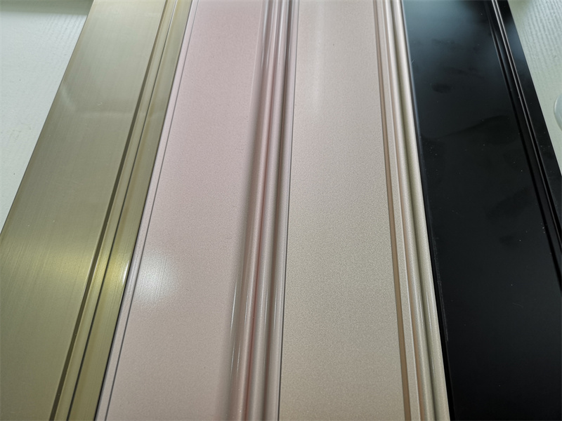 Electrophoresis process of aluminium profile