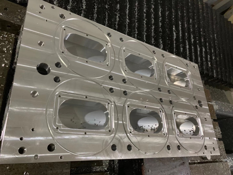 알루미늄 프로파일 드릴링 공정